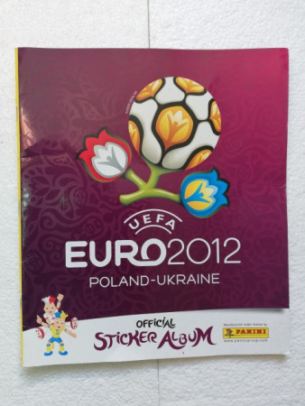 ALBUM NA SAMOLEPKY - EURO 2012 (čisty bez samolepiek)